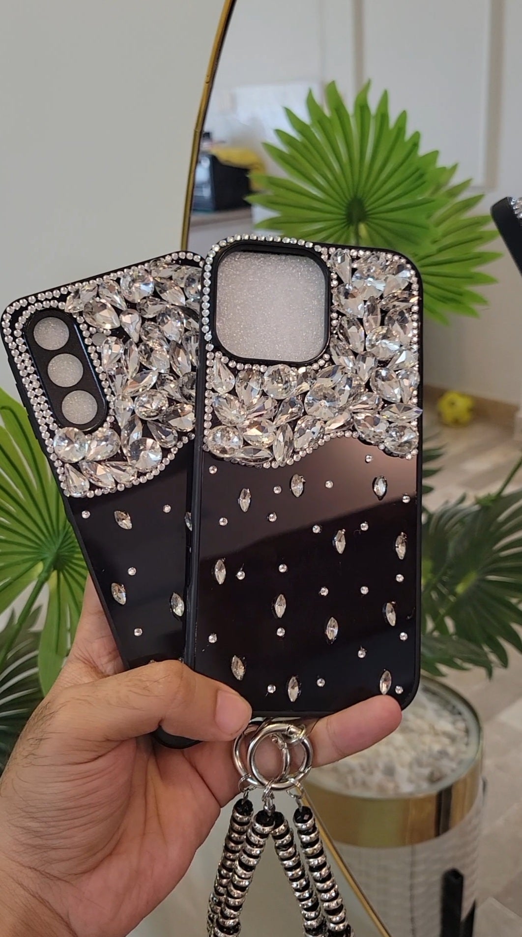 Black Frosted Glam Case with matching Charm (#RS-072)